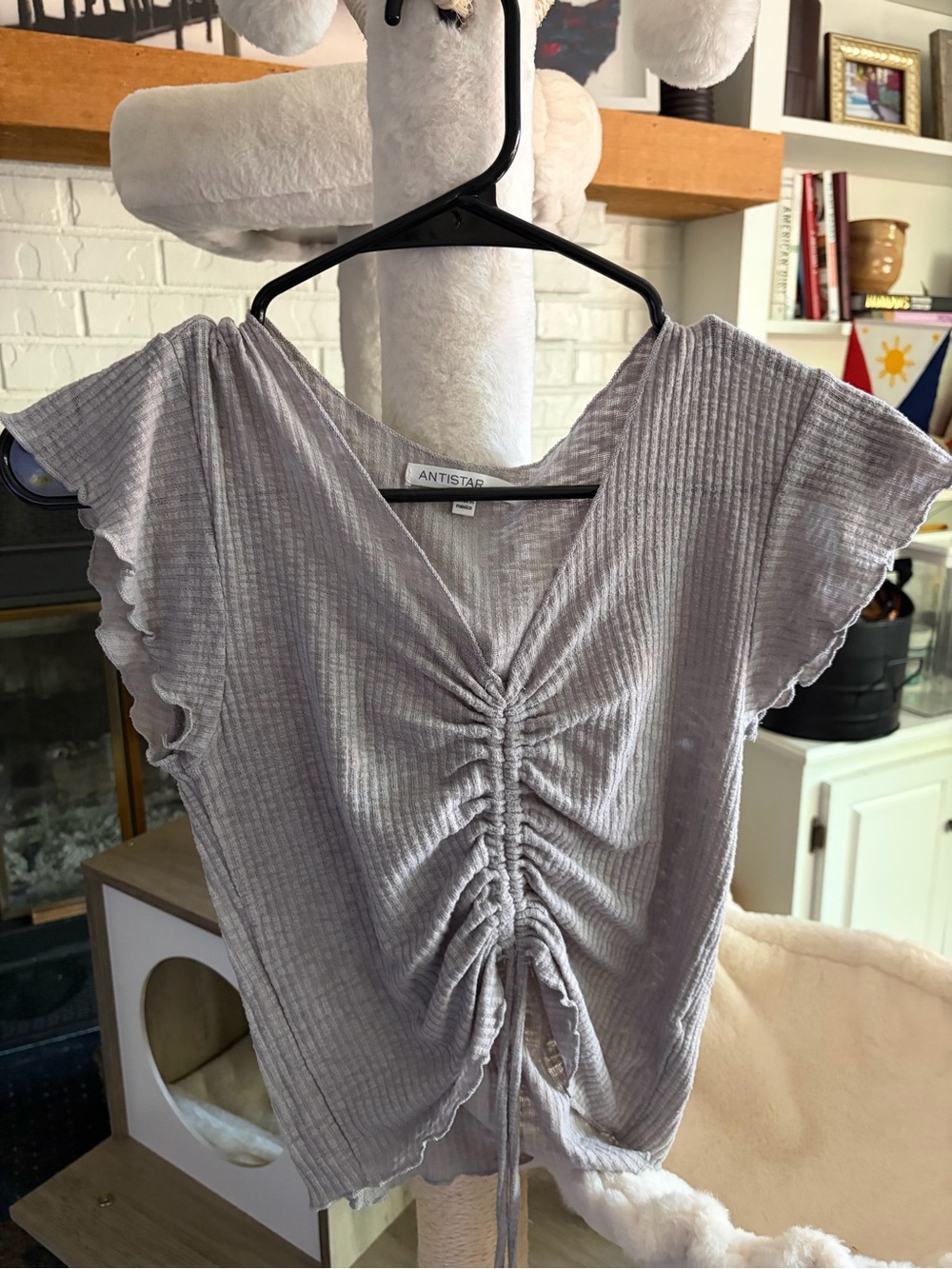 M Gray V-Neck Crop Top